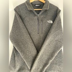 The North Face Fleece Jacket !!